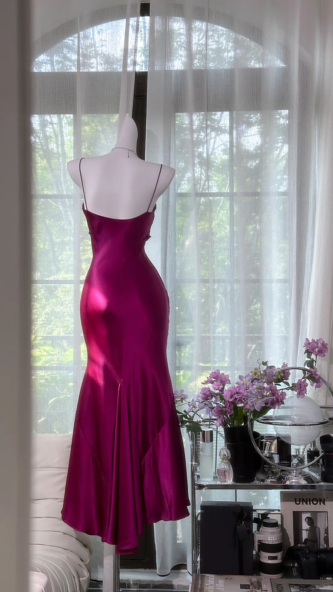 Girlhomeshops-Dunkelrosa schlichtes, modisches, elegantes, langes Satin-Ballkleid, Abendkleid, Partykleid, gh5163
