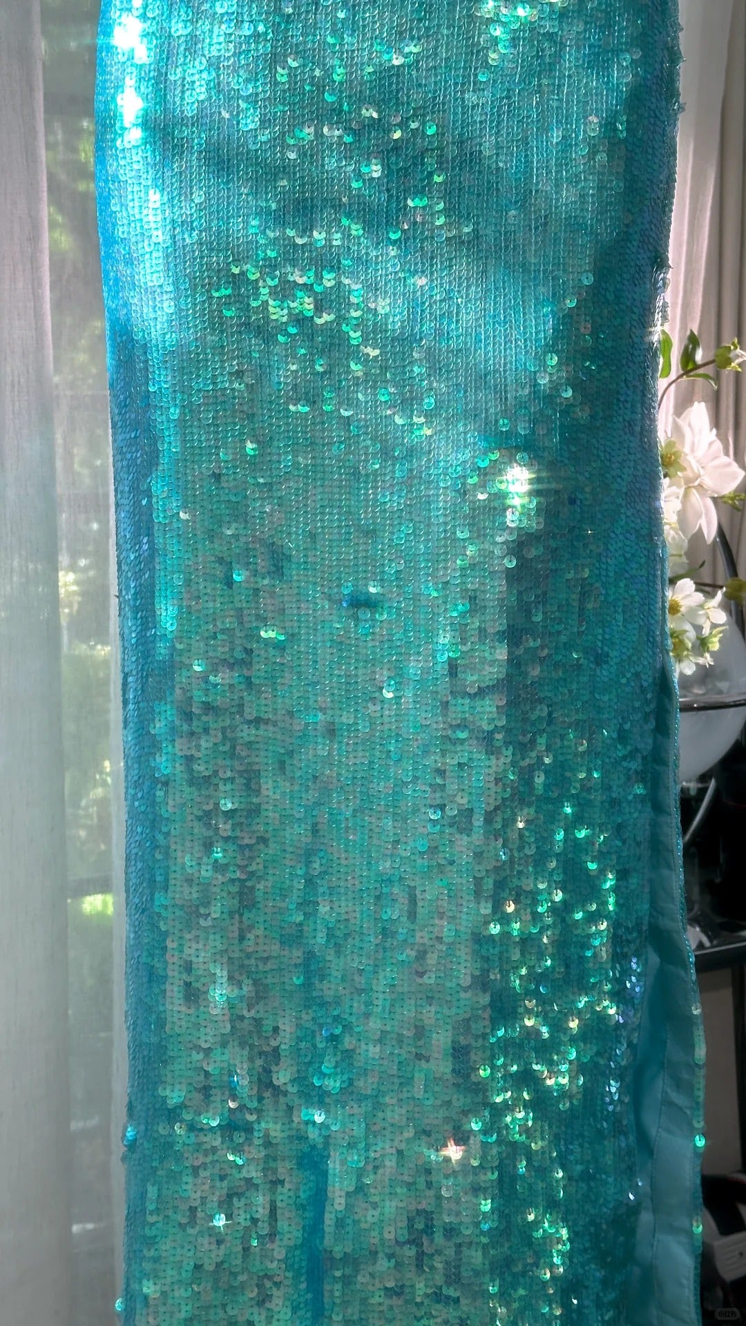 Girlhomeshops - Robe de soirée longue bleu émeraude à paillettes brillantes gh5078