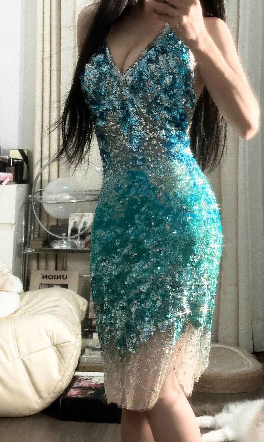 girlhomeshops-Teal-Green Gradient Paquin Halter-Neck Deep V Short Fashion Party Gown gh6380