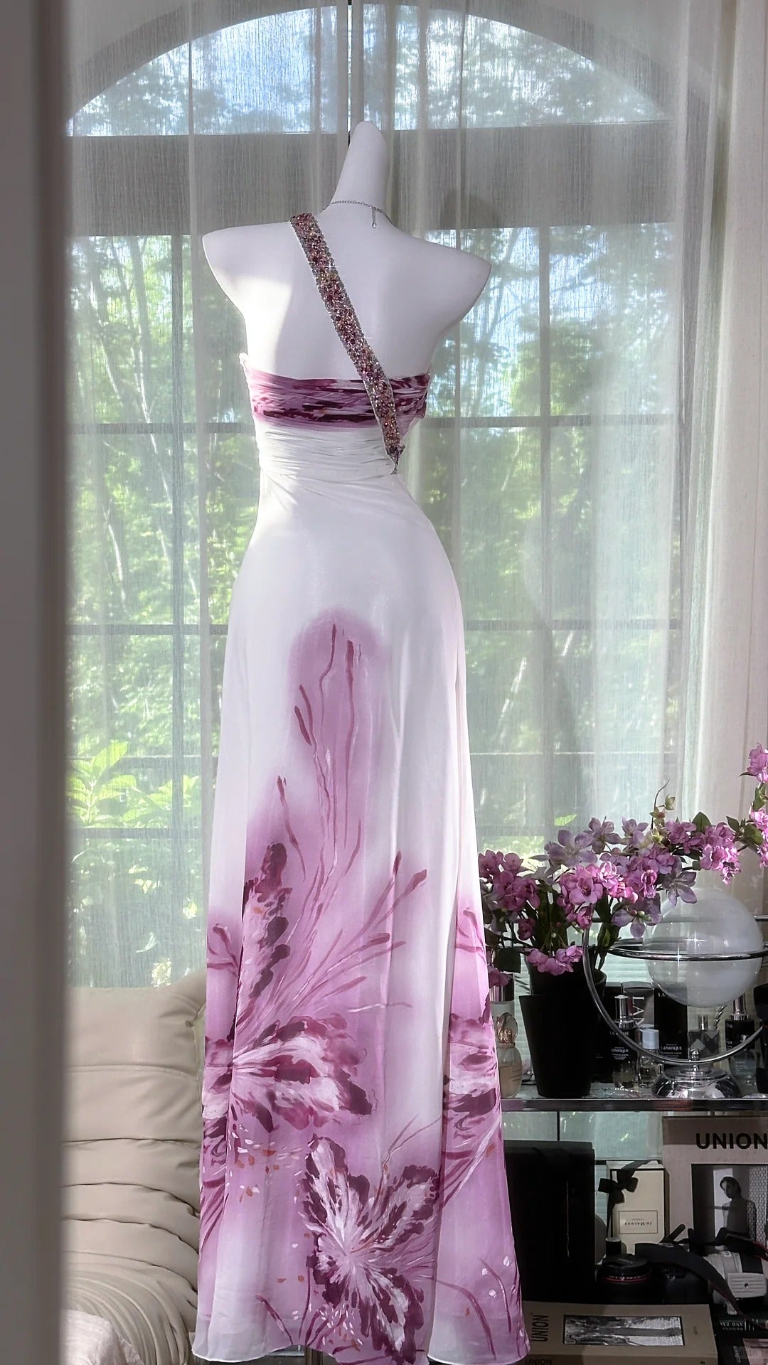 Girlhomeshops - Lila Perlenbesetztes Blumenmuster Elegantes Langes Chiffon-Ballkleid Abendkleid Partykleid Date-Kleid gh5081