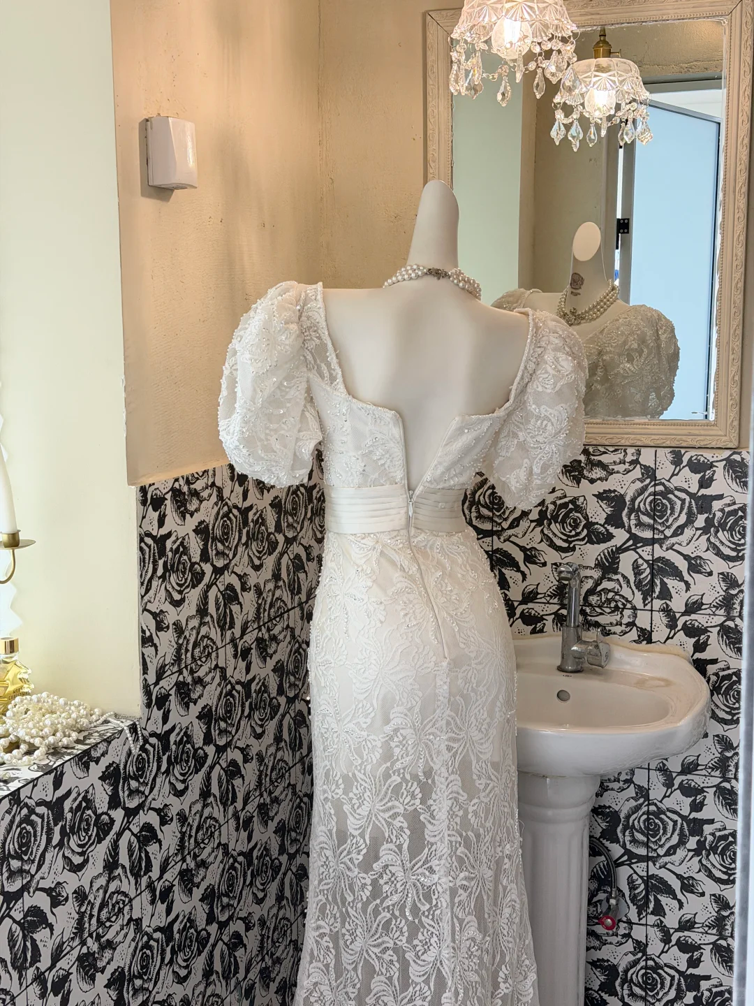 White Lace Vintage Puff Sleeve Square Neck Waist-Cinched Figure-Flattering Sexy Bodycon Romantic Dress, Wedding Gown gh7759