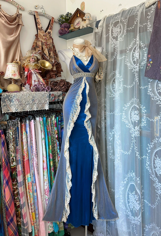 Royal Blue Velvet Halter Prom Dress Sheer Sparkly Overlay White Lace Trim Mermaid Long Evening Gown gh9463