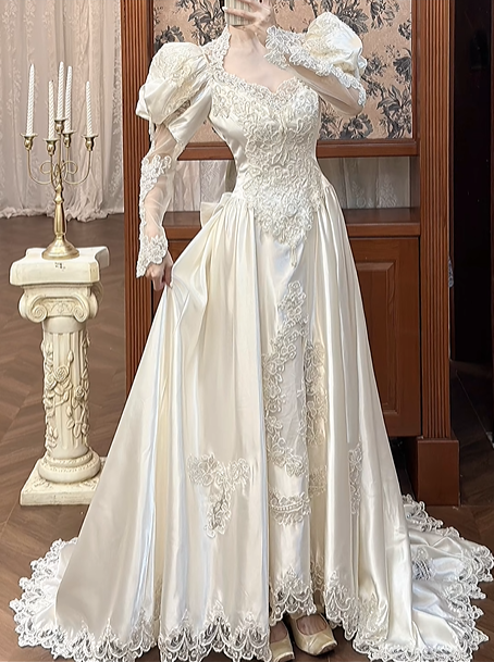Ivory Vintage Satin Wedding Prom Dress, Square‑V Neck, Leg‑of‑Mutton Puff Sleeves, Lace Appliqués, A‑Line Scalloped Lace Long Train gh8673