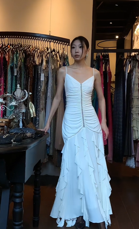 Spaghetti Straps White Evening Gown V Neck Ruched Vertical Rhinestone Ruffle Mermaid Long Prom Dress gh9691