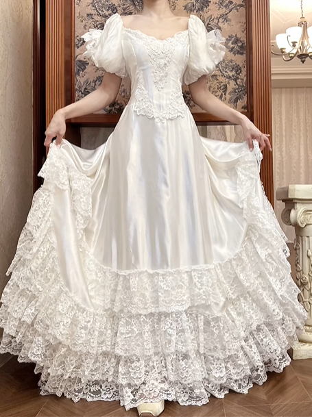 Ivory Vintage Satin Wedding Gown, Sweetheart Neckline Puff Short Sleeves, Lace Appliqué Fitted Waist, Multi‑Tiered Ruffled Lace Ball Gown Skirt, Bridal Prom Dress gh8721