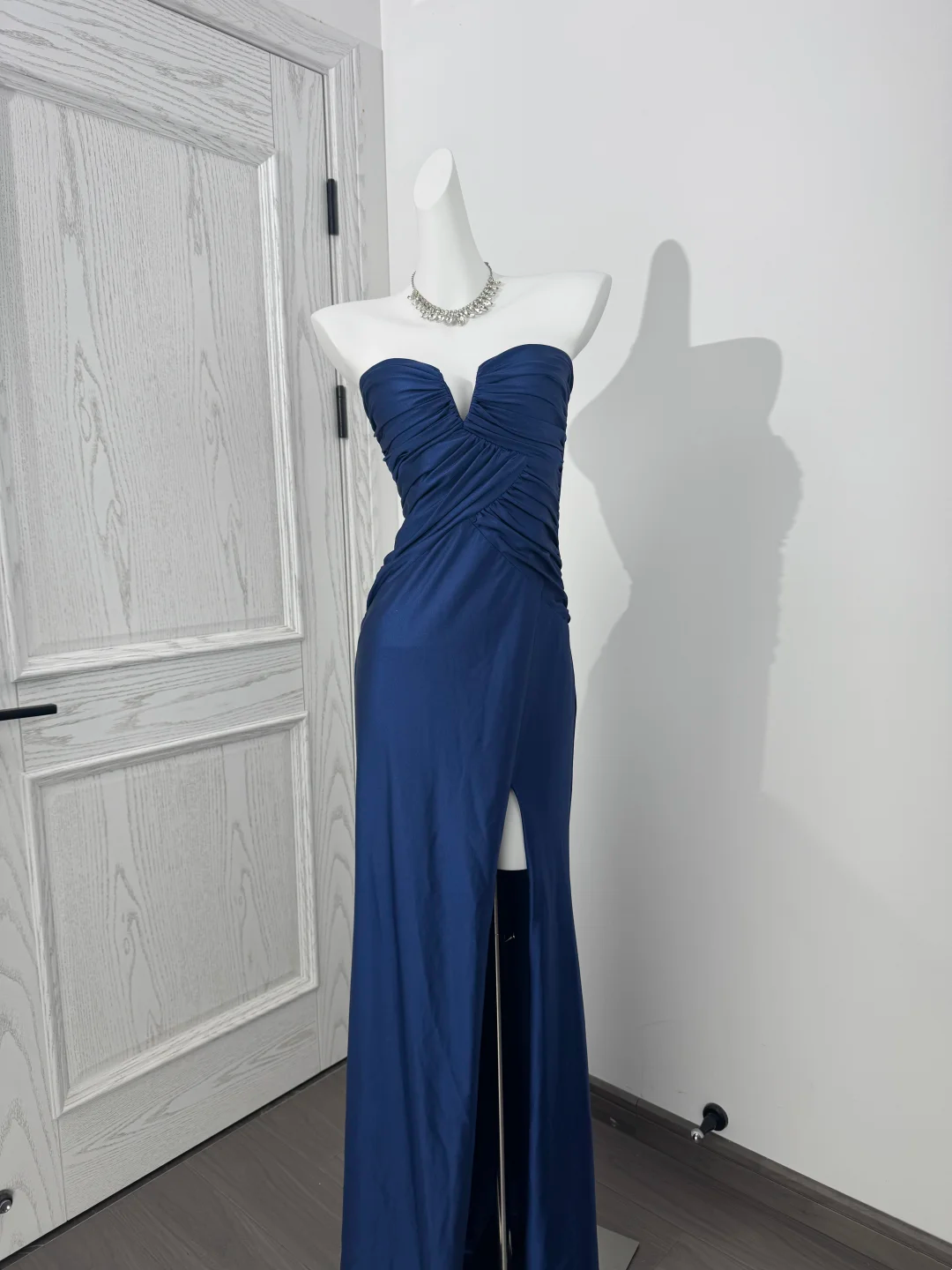Navy Blue Strapless Waist-Cinched Slim Slit Sexy Prom Evening Gown gh7218