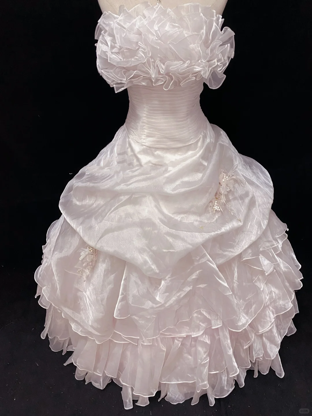 Blush Pink Strapless Elegant Romantic Gown, Cinched Waist, Voluminous Tiered Skirt, Wedding Dress & Bridal Gown gh8117