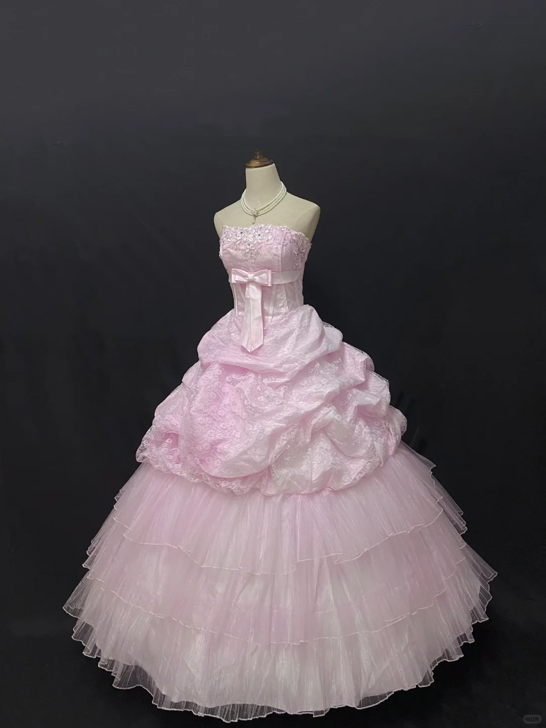 Blush Pink Strapless Vintage Romantic Gown with Embroidery, Cinched Waist & Voluminous Skirt, Wedding Dress & Bridal Gown gh8202
