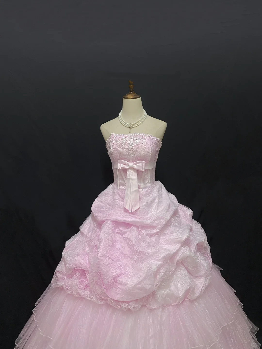 Blush Pink Strapless Vintage Romantic Gown with Embroidery, Cinched Waist & Voluminous Skirt, Wedding Dress & Bridal Gown gh8202