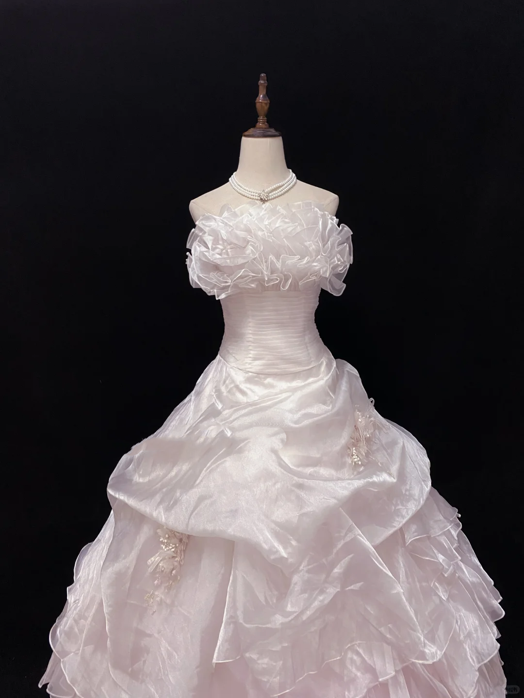 Blush Pink Strapless Elegant Romantic Gown, Cinched Waist, Voluminous Tiered Skirt, Wedding Dress & Bridal Gown gh8117