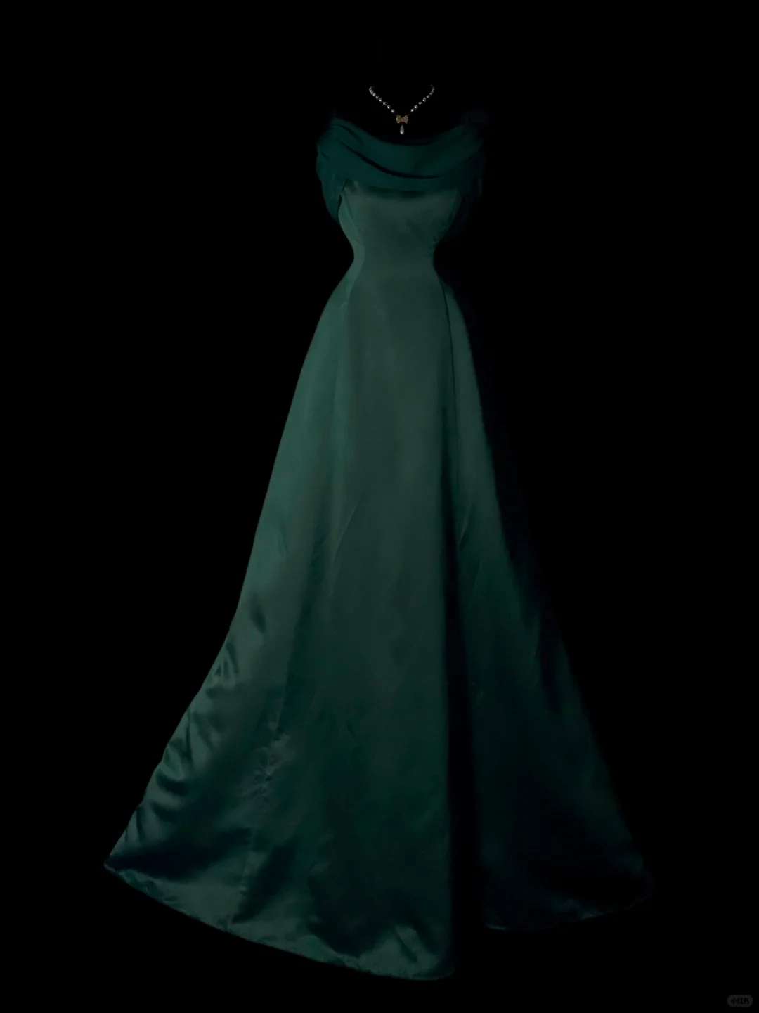 Dark Green Vintage Satin Evening Gown, Off‑the‑Shoulder Cowl Draped Neck, Fitted Waist, A‑Line Floor‑Length Skirt, Formal Prom Party Dress gh8888