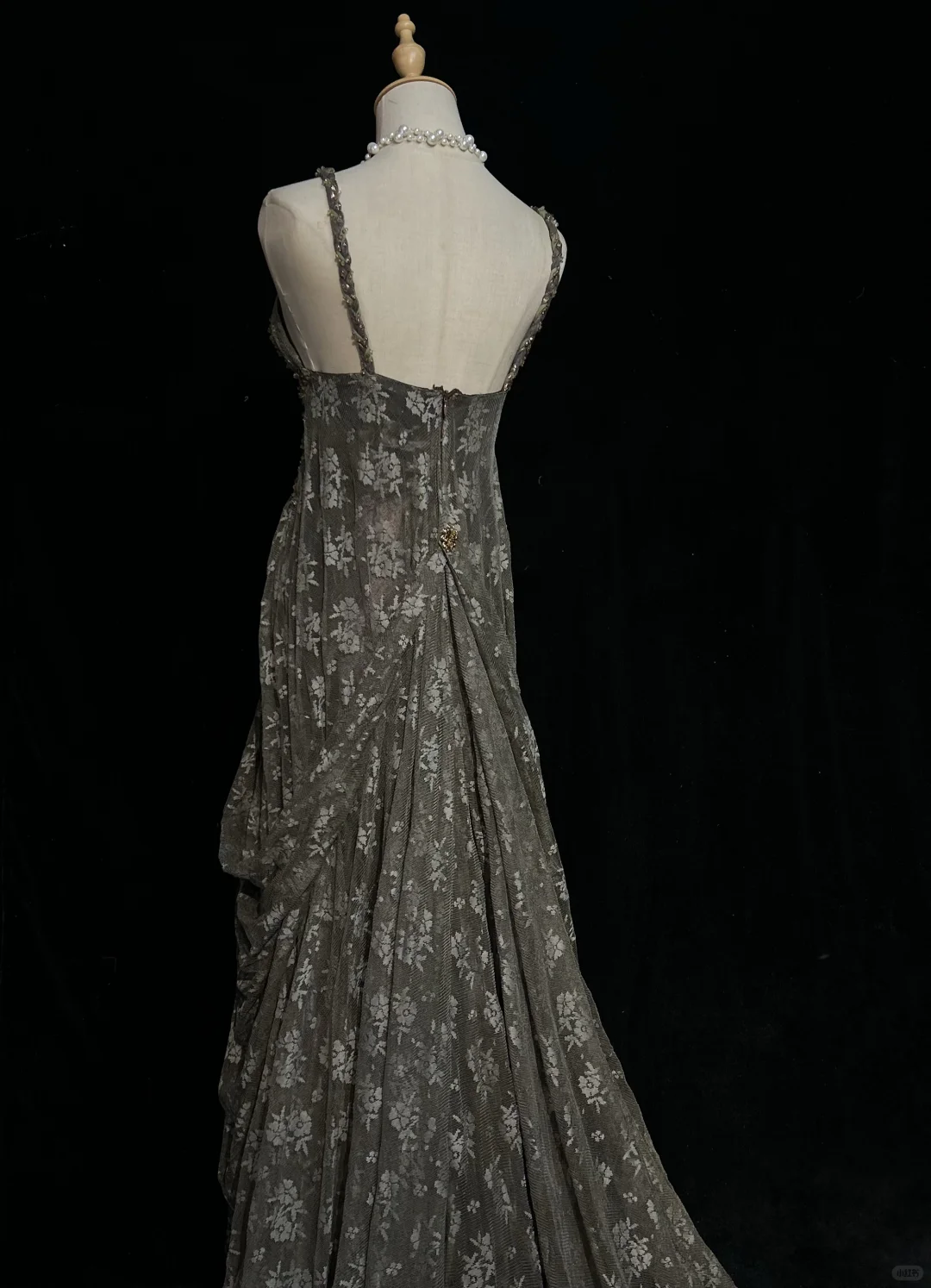 ✨Girlhomeshops-Coffee Spaghetti Strap Beaded Mermaid Gown Floral Sheer Mesh Overlay gh10151