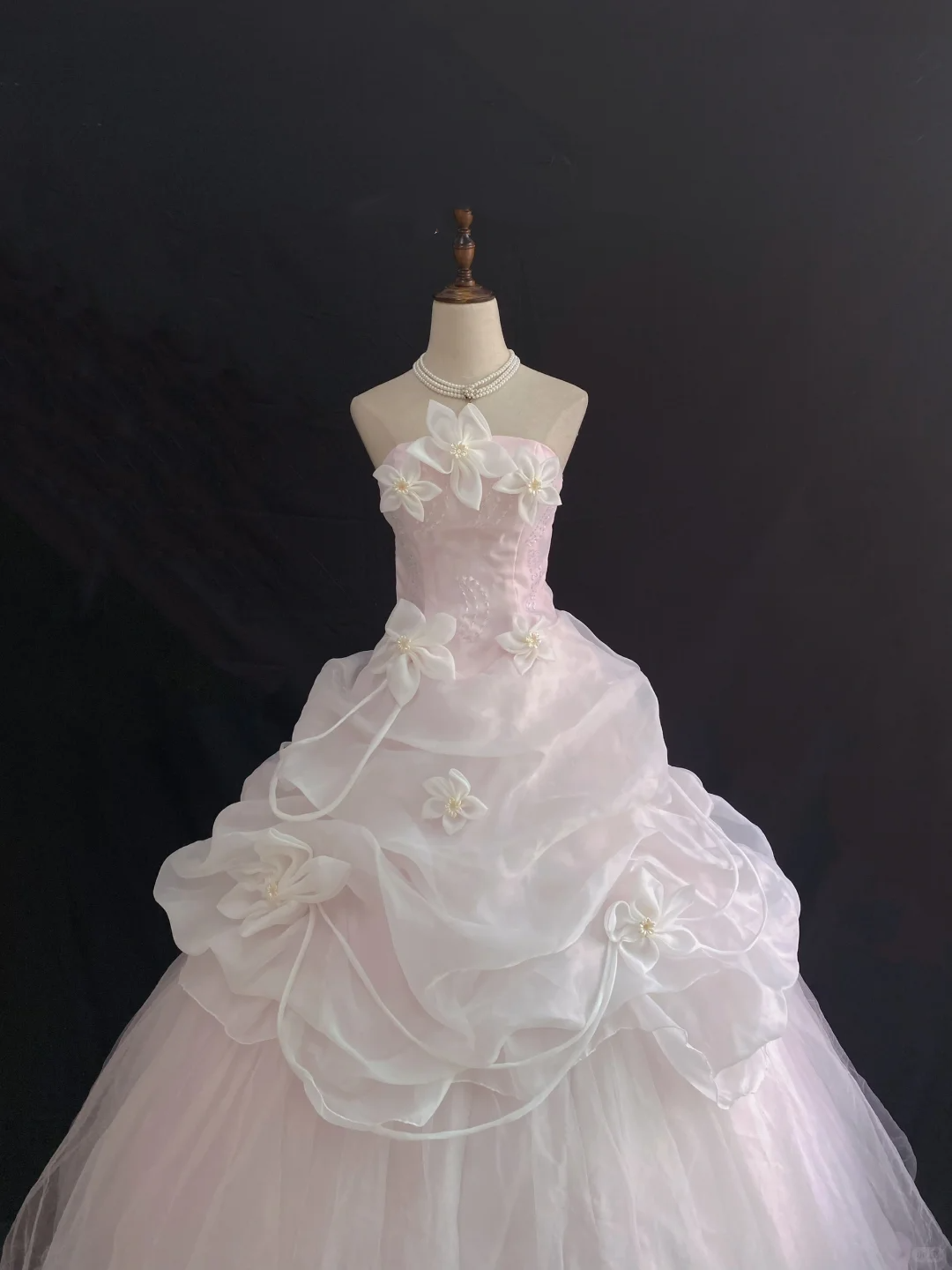 White Spaghetti Strap Romantic Gown, Cinched Waist, Voluminous Princess Skirt, Wedding Dress & Bridal Gown gh8204