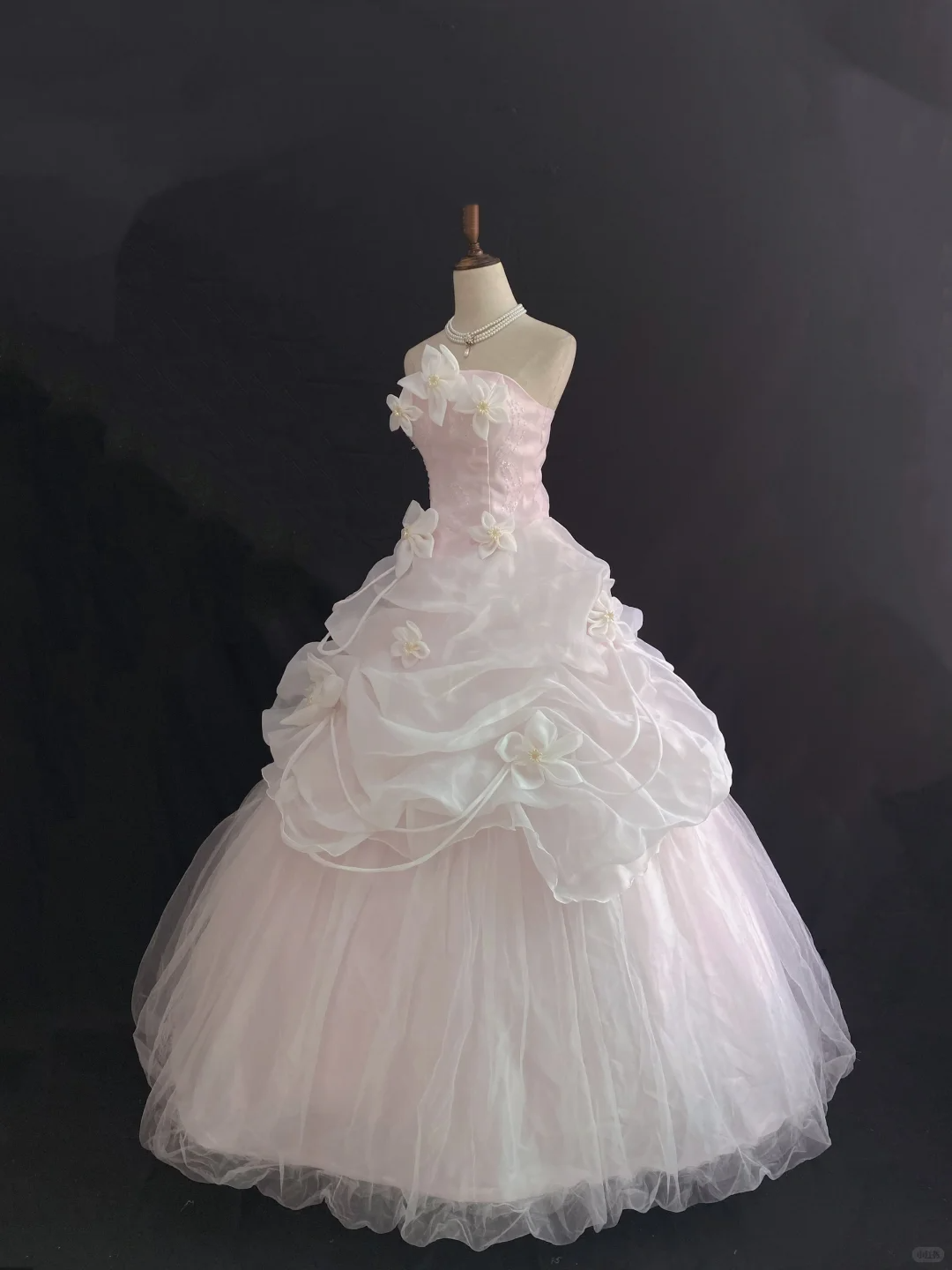 White Spaghetti Strap Romantic Gown, Cinched Waist, Voluminous Princess Skirt, Wedding Dress & Bridal Gown gh8204