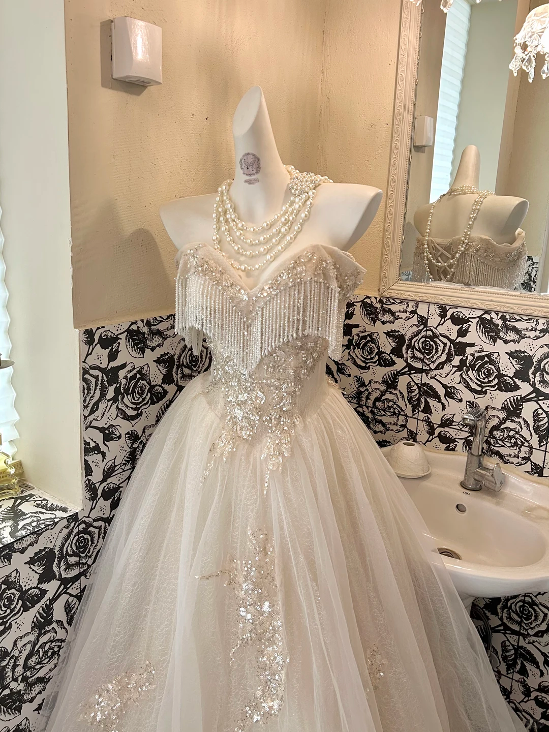 Ivory Strapless Tasseled Waist-Cinched Voluminous Skirt Long Romantic Dress, Wedding Gown gh7744