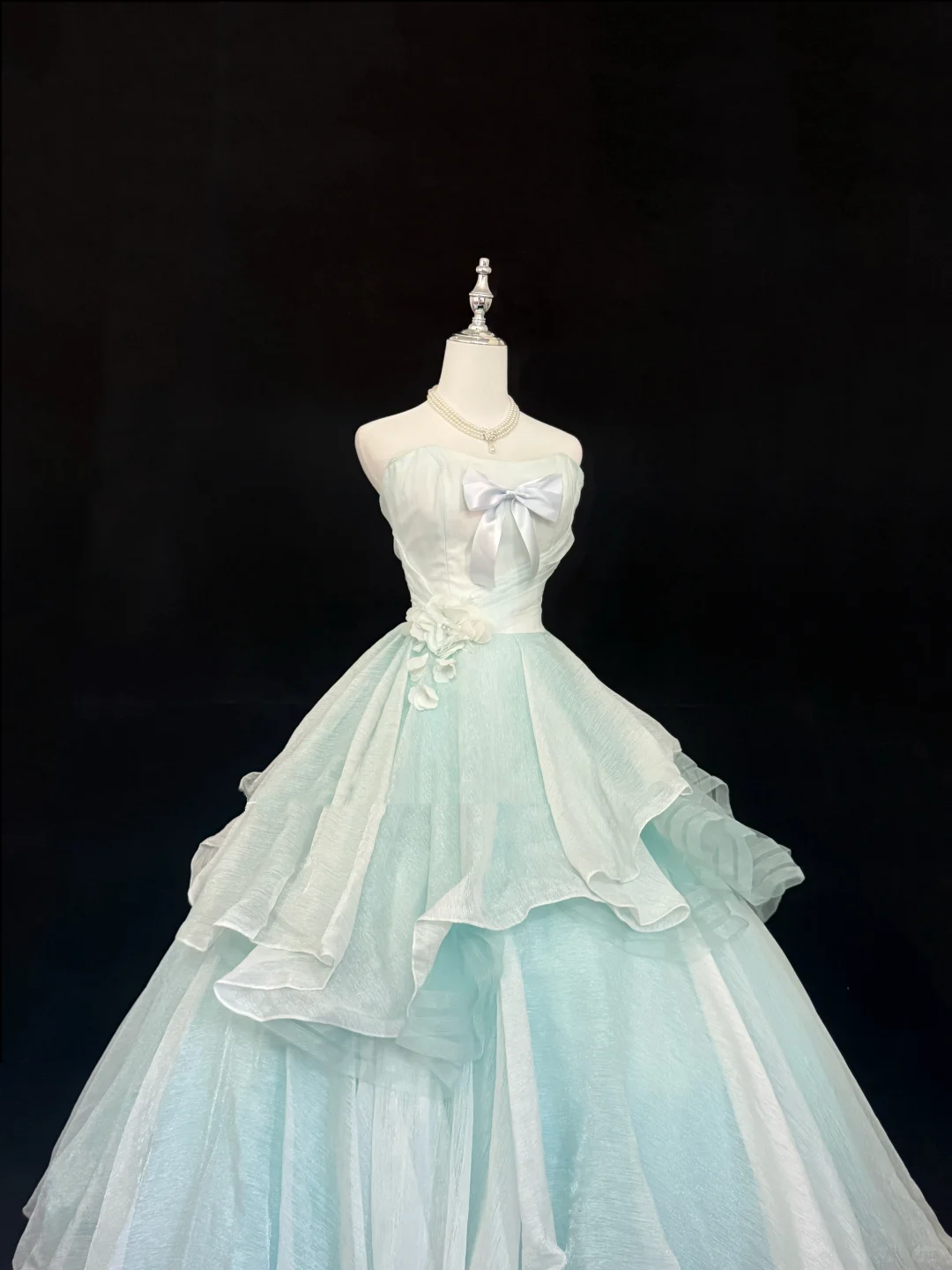 Light Blue and White Color Block Strapless Cinched Waist Voluminous Princess Skirt Romantic Dress, Wedding Gown gh7859