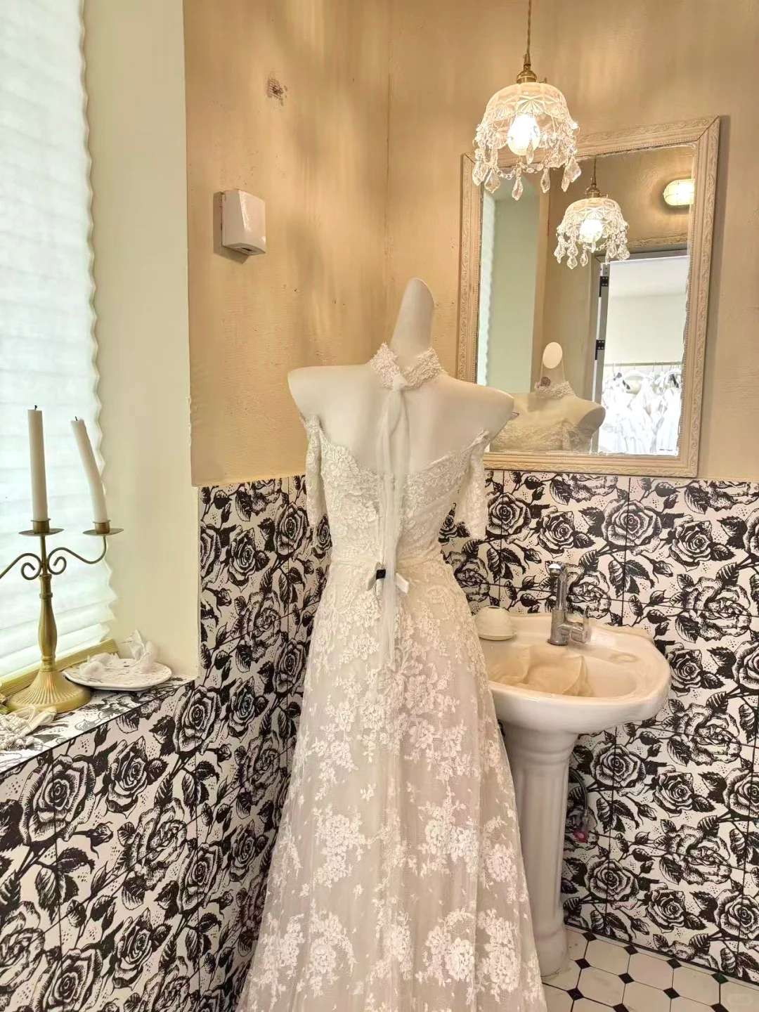 Ivory Lace Off-the-Shoulder Cinched Waist Figure-Flattering Long Romantic Dress, Wedding Gown gh7784