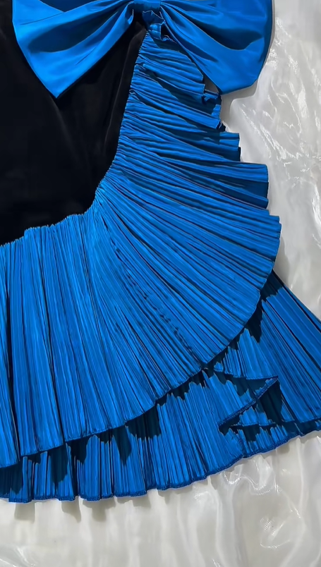 Vintage Luxury Strapless Prom & Evening Party Dress, Black Bodice with Blue Skirt gh8532