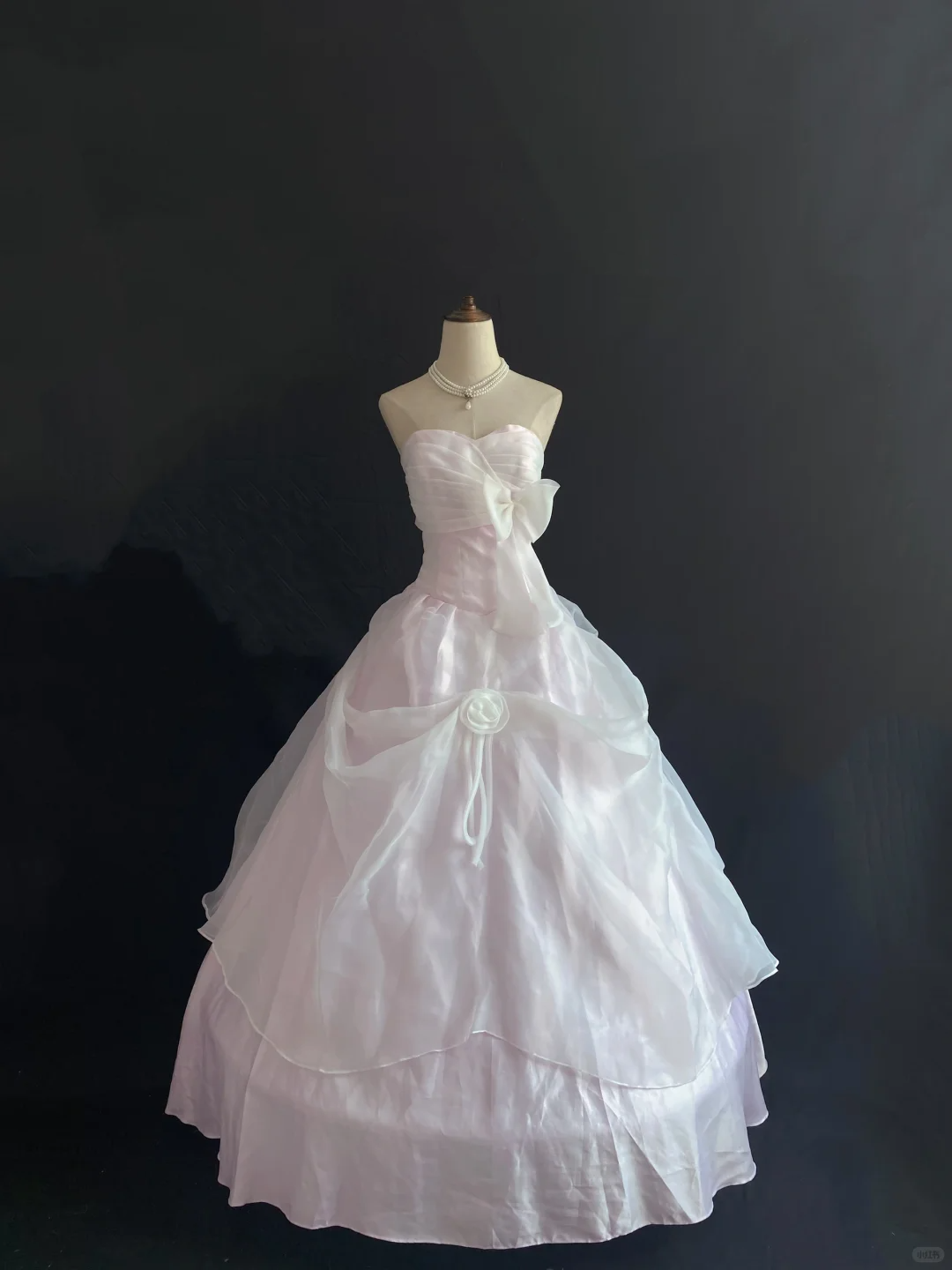 Blush Pink Strapless Romantic Gown with Bow Decoration, Cinched Waist & Voluminous Princess Skirt, Wedding Dress & Bridal Gown gh8206