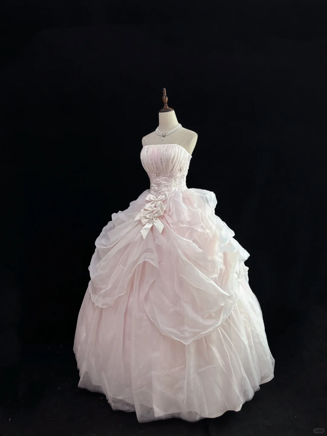 Blush Pink Strapless, Cinched Waist, Voluminous Princess Skirt, Long Elegant Romantic Dress, Wedding Gown gh8082