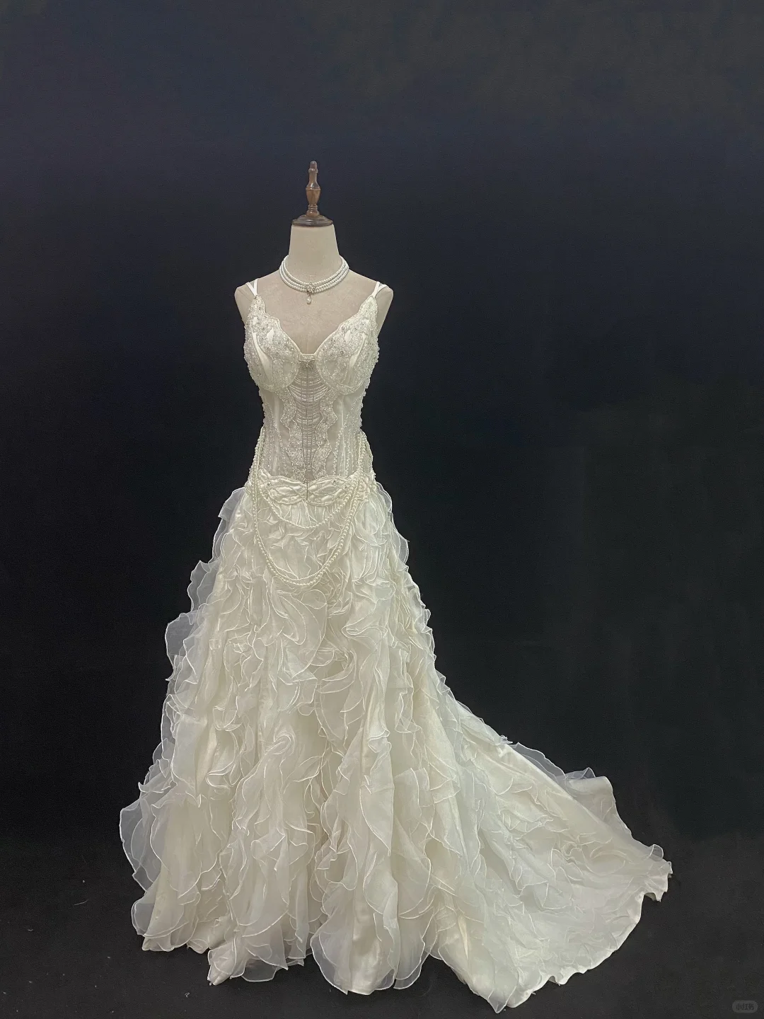 Off-white Spaghetti Strap Long Vintage Romantic Gown, Embroidered, Slim Cinched Waist, Wedding Dress & Bridal Gown gh8121