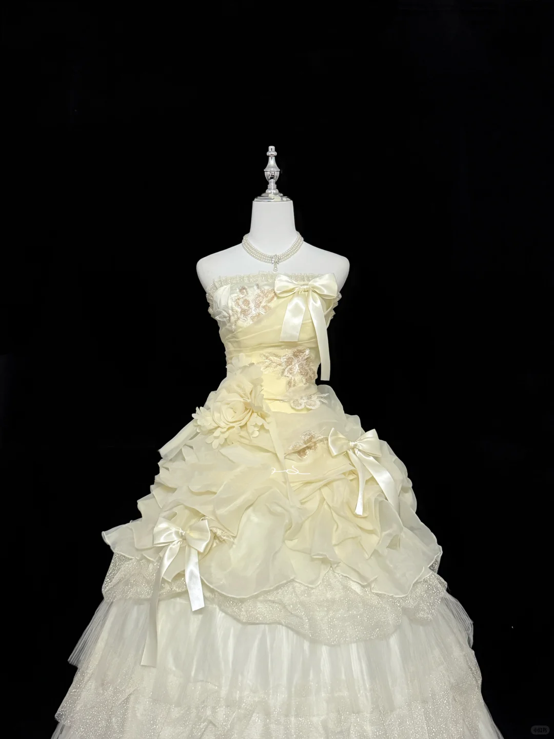 Pale Yellow Strapless Cinched Waist Voluminous Princess Skirt Long Romantic Dress, Wedding Gown gh7861