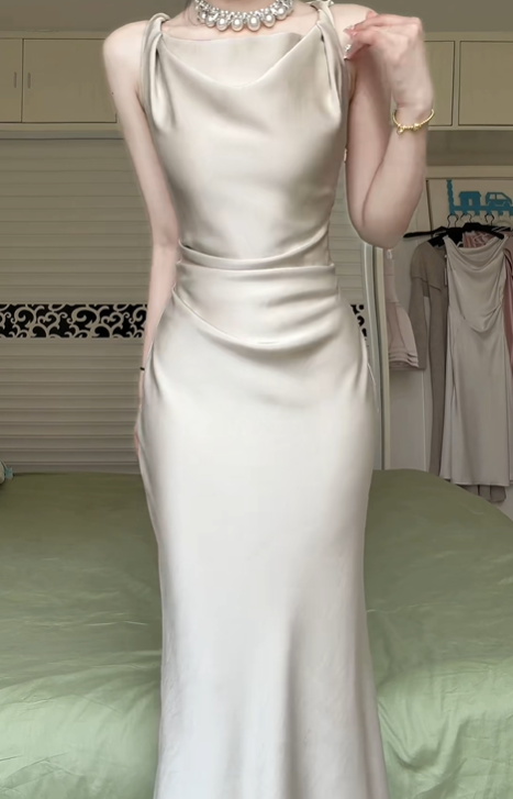 Champagne Satin Halter Neck Long Evening Gown, Cowl Neck Twist Shoulder Cross‑Draped Waist Mermaid Formal Prom Dress gh8986