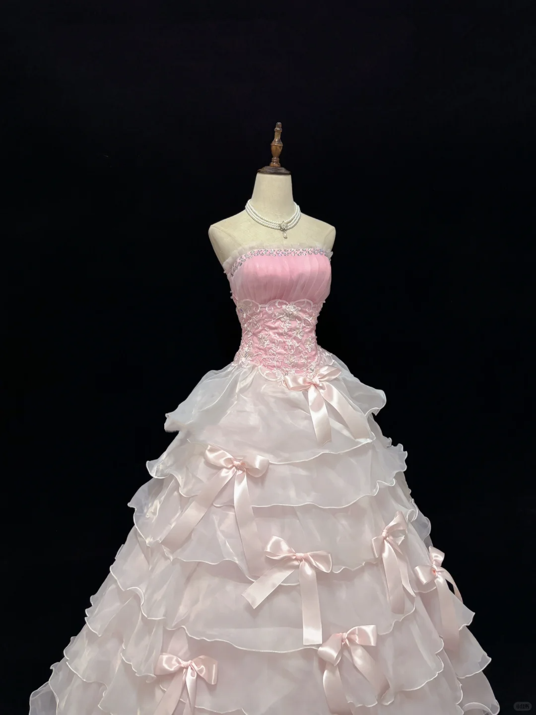 Blush Pink Strapless, Cinched Waist, Voluminous Tiered Skirt Long Romantic Dress, Wedding Gown gh8084