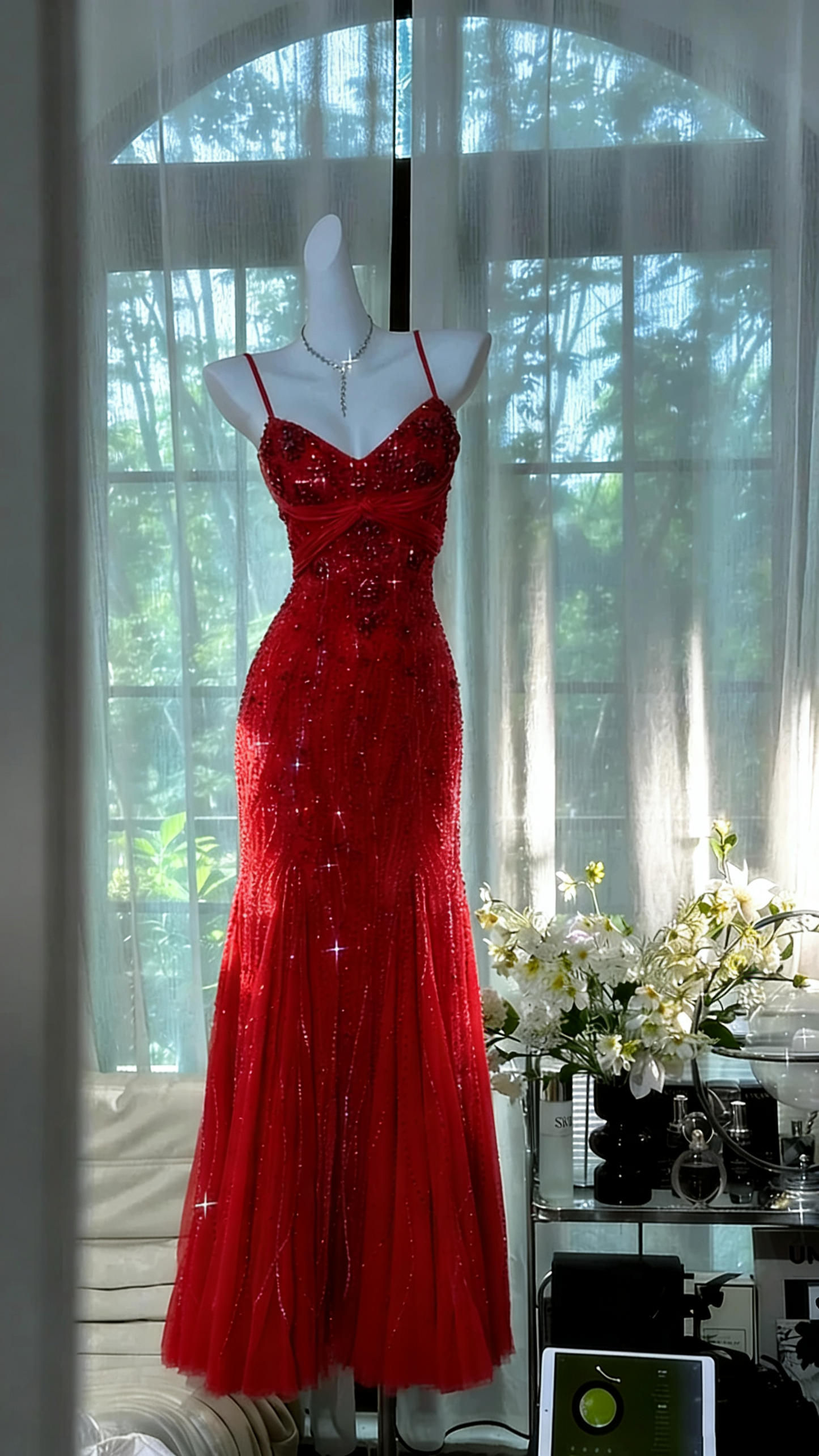 Vintage, langes, elegantes Chiffonkleid mit Perlenstickerei, ideal für Homecoming, Ball, Abendveranstaltungen, Geburtstagsfeiern, Dates oder Abschlussbälle (gh4681).
