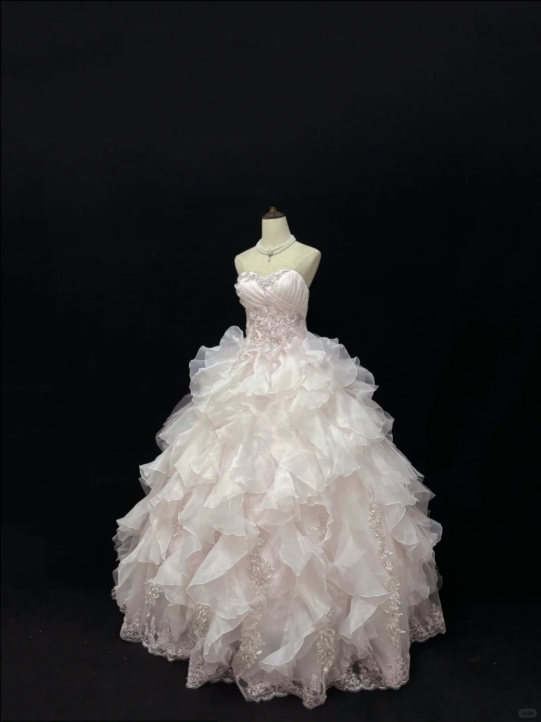 Blush Pink Strapless, Cinched Waist, Embroidered Vintage Voluminous Tiered Skirt Elegant Romantic Dress, Wedding Gown gh8085