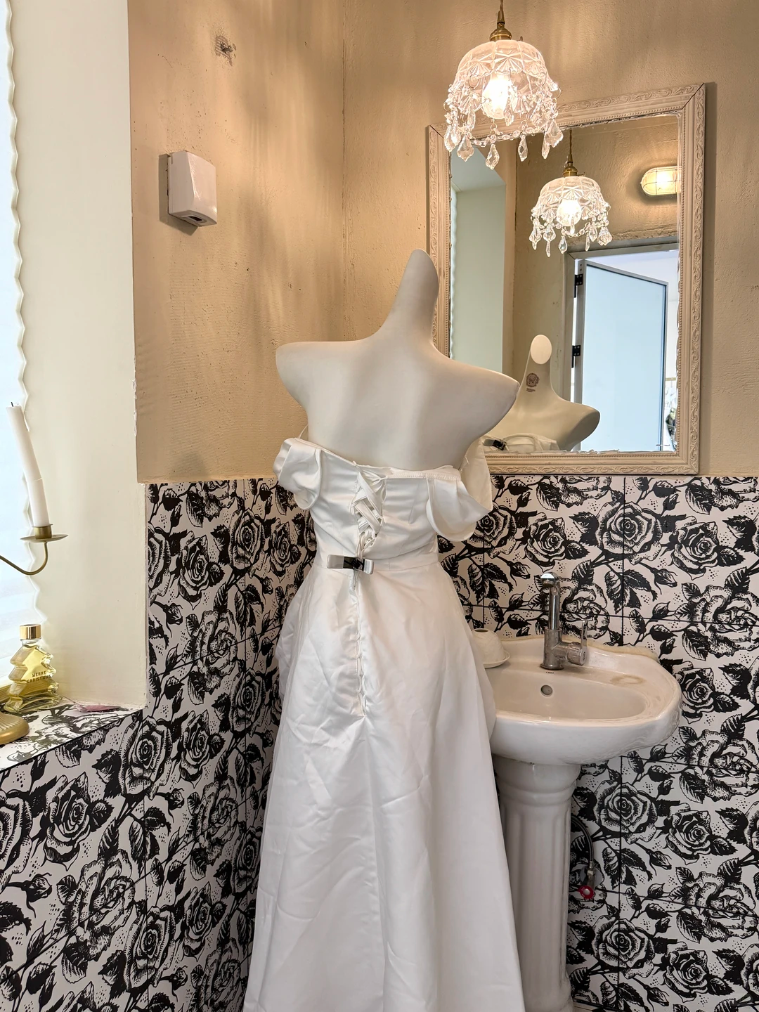 White Satin Waist-Cinched Slimming Luxury Elegant Romantic Dress, Wedding Gown gh7635