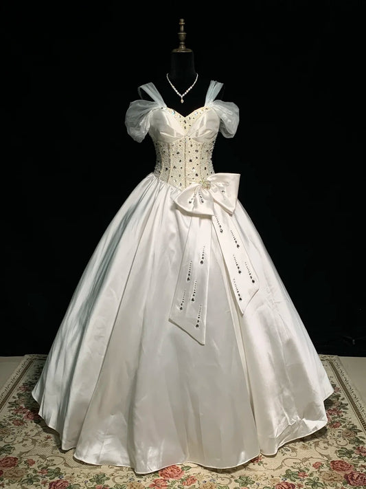 Elfenbeinweiß Perlenbesetztes, modisches langes Satin-Prinzessin-Ballkleid-Brautkleid gh4924