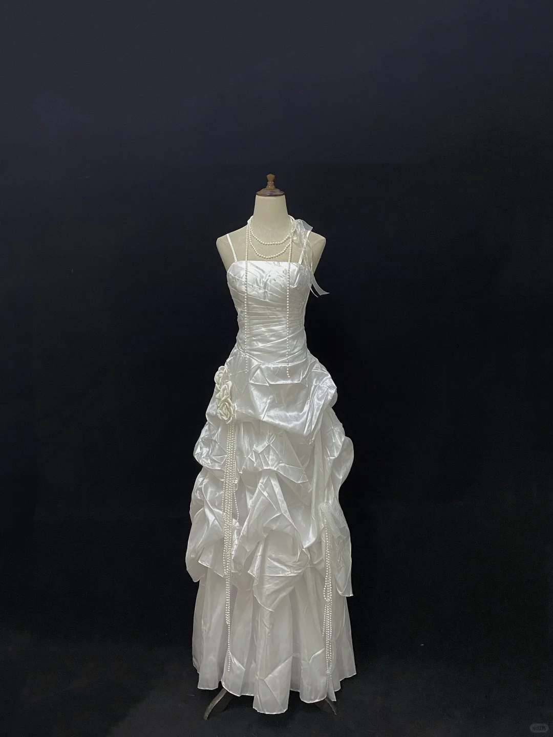 Off-white Satin Spaghetti Strap Long Vintage Luxury Romantic Gown, Wedding Dress & Bridal Gown gh8125