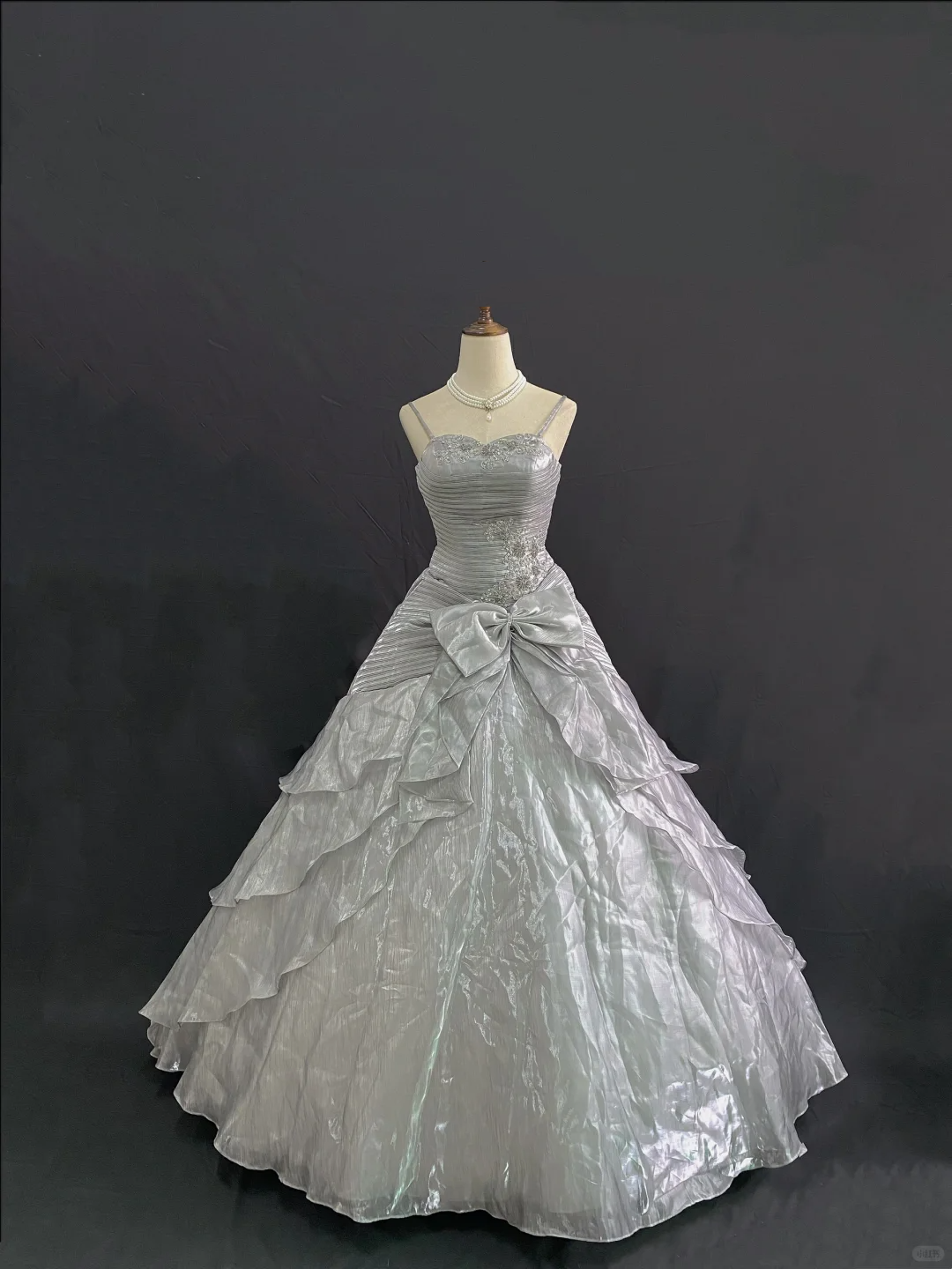 Light Gray Spaghetti Strap Luxury Romantic Gown, Cinched Waist & Voluminous Skirt, Wedding Dress & Bridal Gown gh8210