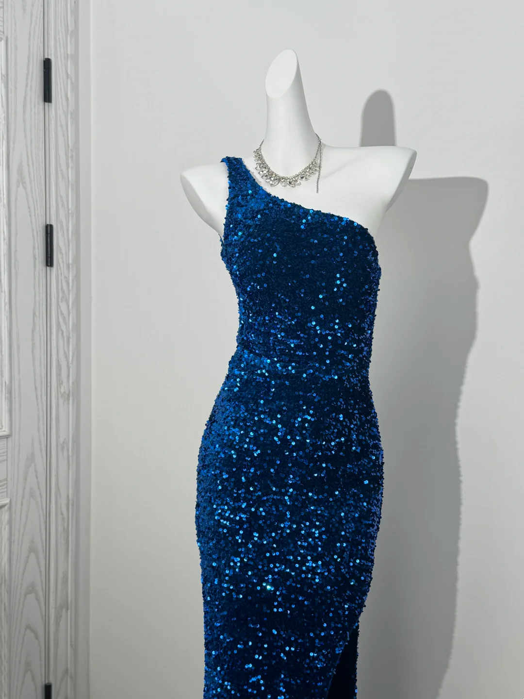 Rose Red Sequin One-Shoulder Fitted Waist Slim Bodycon Prom & Evening Dress gh7226
