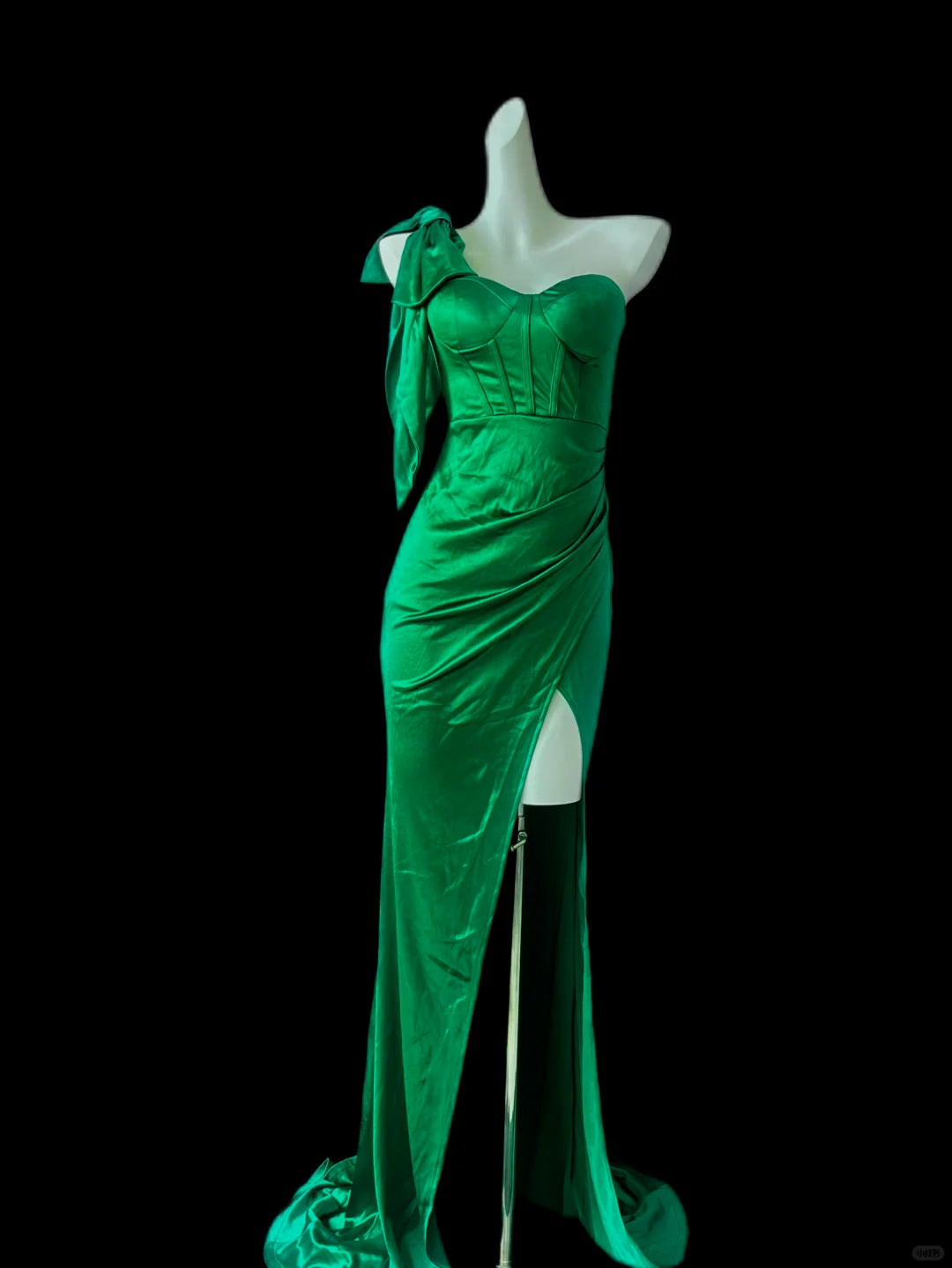 Grün/blau/rosa schlichte Mode elegant herzförmiger Ausschnitt eine Schulter lange Satin sexy Schlitz bodenlangen Ballkleid Abendkleid Ballkleid gh4072