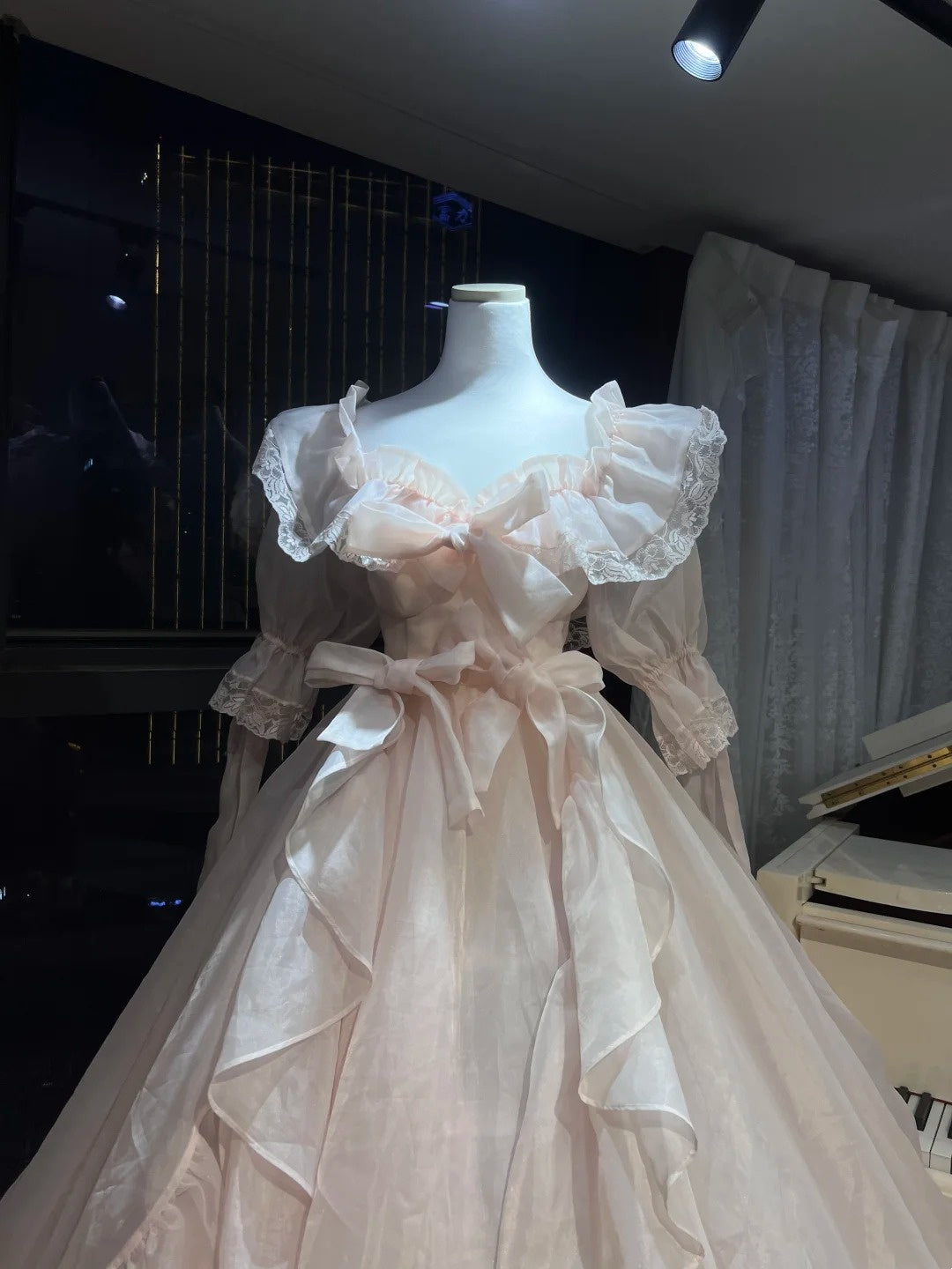 Geburtstagskleider für alle 👗 Die Runaway Princess Geburtstagskleider-Serie – Mit einem dieser Kleider fühlst du dich sofort wie eine Prinzessin! gh6723