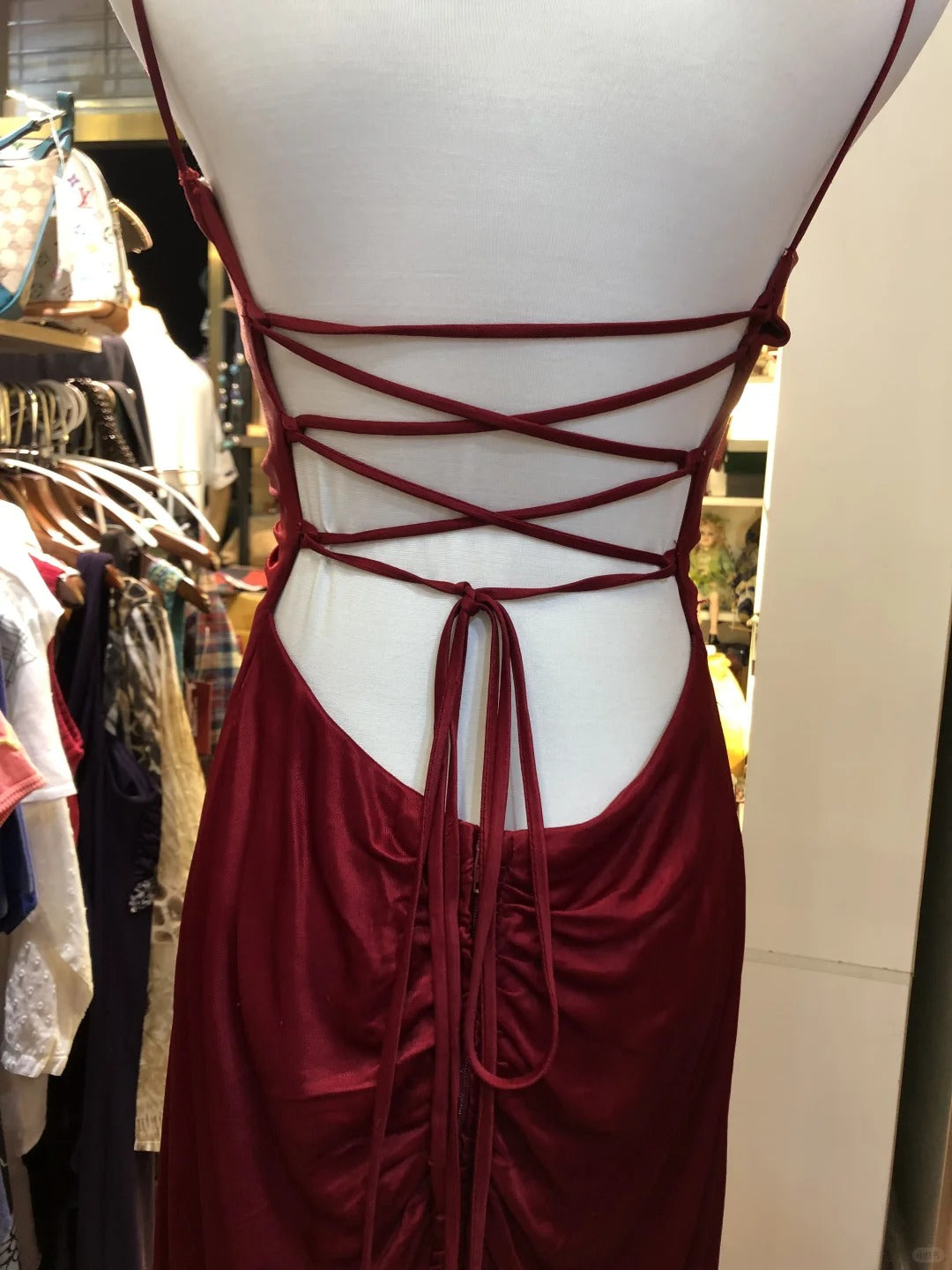 Robe de soirée bordeaux, élégante et raffinée, style rétro, bretelles spaghetti, strass, longue, dos nu, en satin, robe de bal, robe de fête d'anniversaire, gh4147