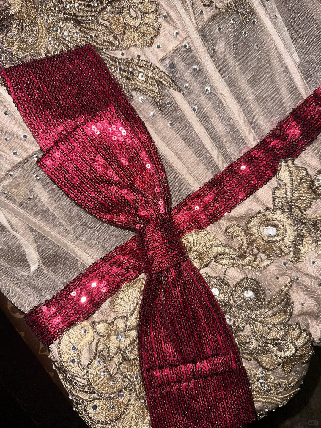 Robe de soirée longue en tulle, perles et paillettes, couleur champagne, gh4424