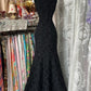 Girlhomeshops - Robe de soirée longue en satin noir à fleurs, robe de soirée d'anniversaire, gh5184