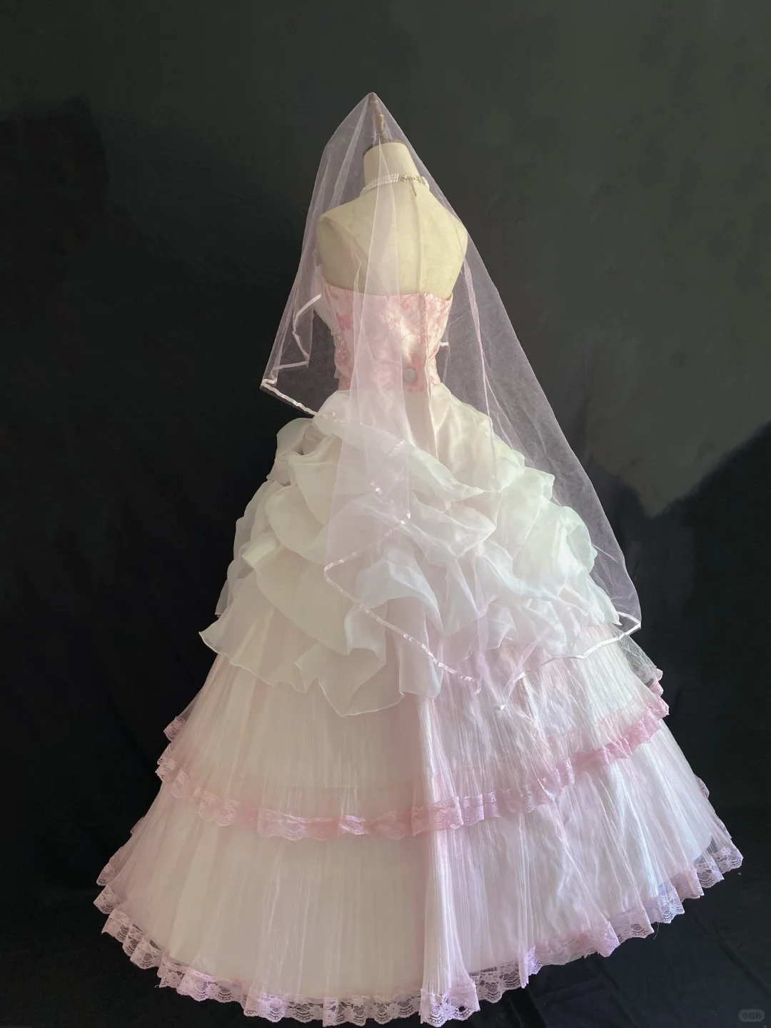 Blush Pink Strapless Romantic Gown with Bows, Court Vintage Style, Cinched Waist & Voluminous Princess Skirt, Wedding Dress & Bridal Gown gh8265