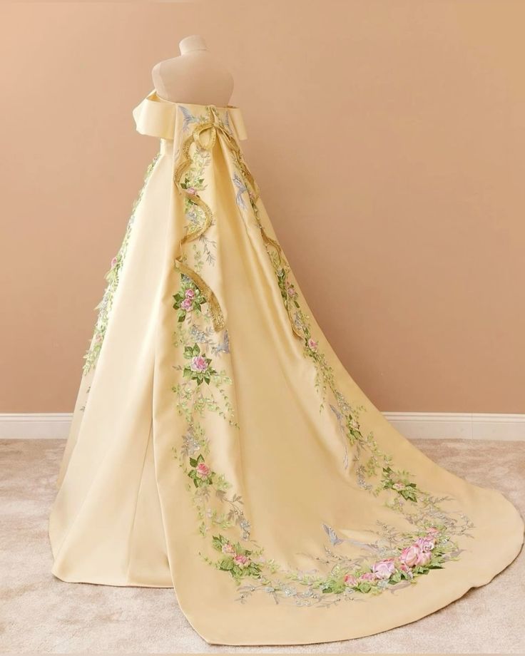 Yellow gorgeous exquisite floral long satin formal custom made ball gown evening dress gh3148