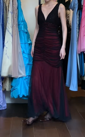 Burgundy Black Vintage Prom Dress Sleeveless Deep V Hand Beaded Ruched Tulle Mermaid Long Evening Gown With Pockets gh9624