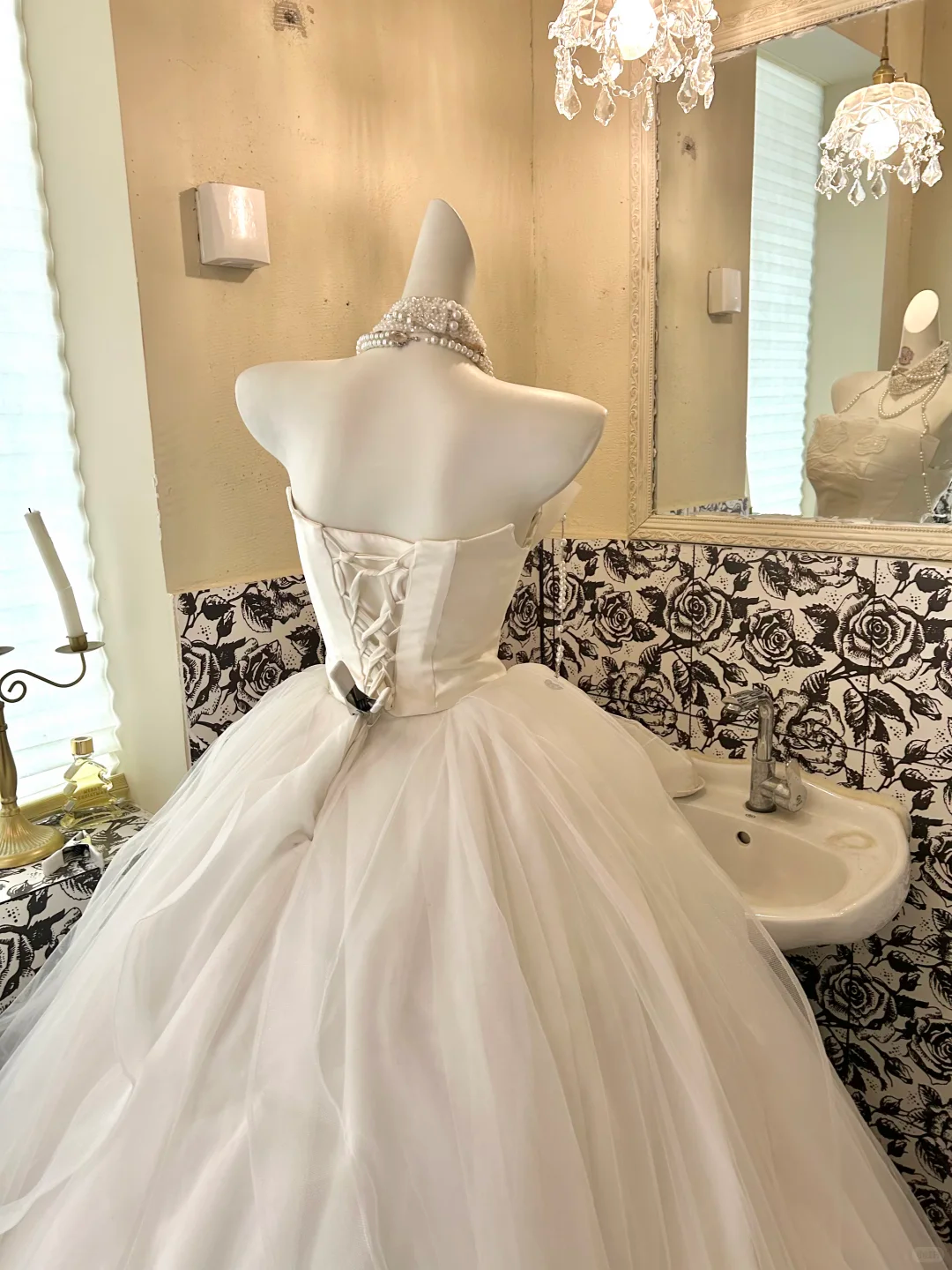 Ivory Strapless Waist-Cinched Voluminous Full Flared Skirt Romantic Dress, Wedding Gown gh7772
