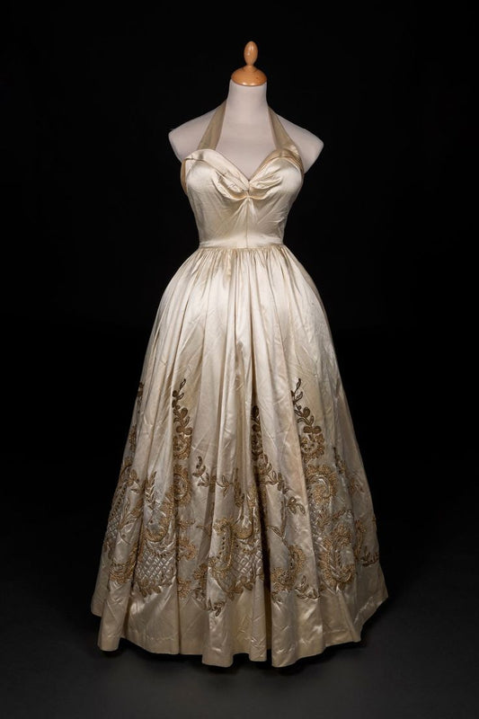 girlhomeshops--Exquisite Gold Floral Beaded Long Satin Prom Gown Ball Gown gh5550