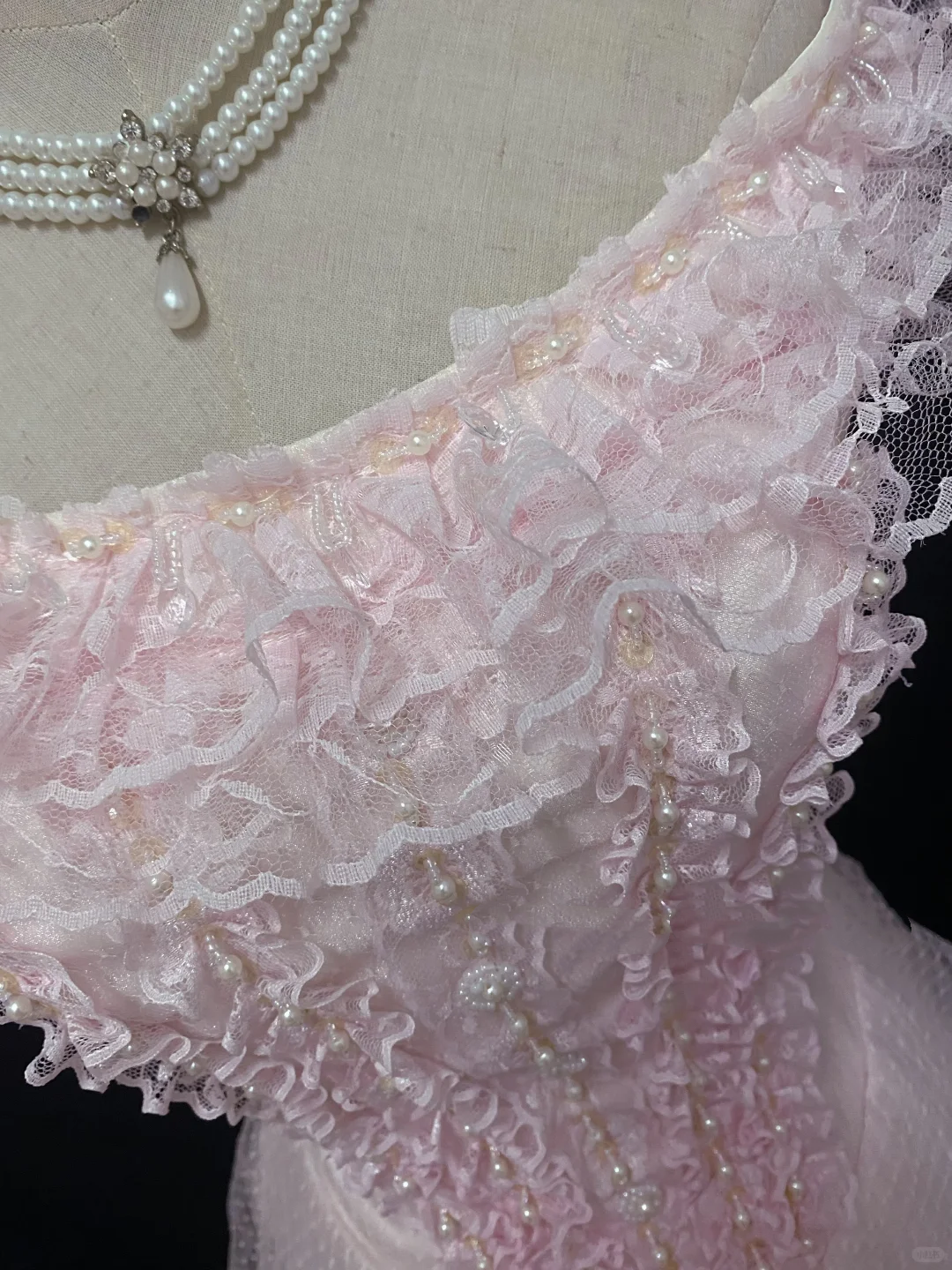 Light Pink Off-shoulder Romantic Gown With Lace Trim, Cinched Waist, Voluminous Princess Skirt, Wedding Dress & Bridal Gown gh8172