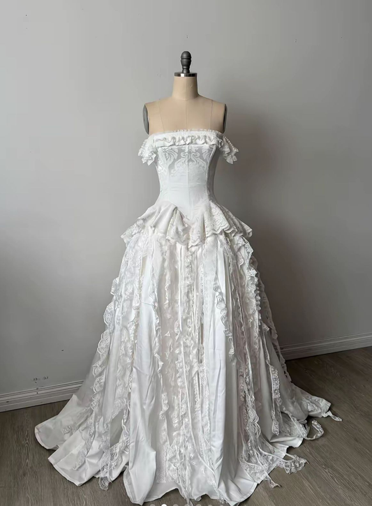 ✨Girlhomeshops-Off The Shoulder White Jacquard Lace Corset Vintage Wedding Gown with Train gh10218