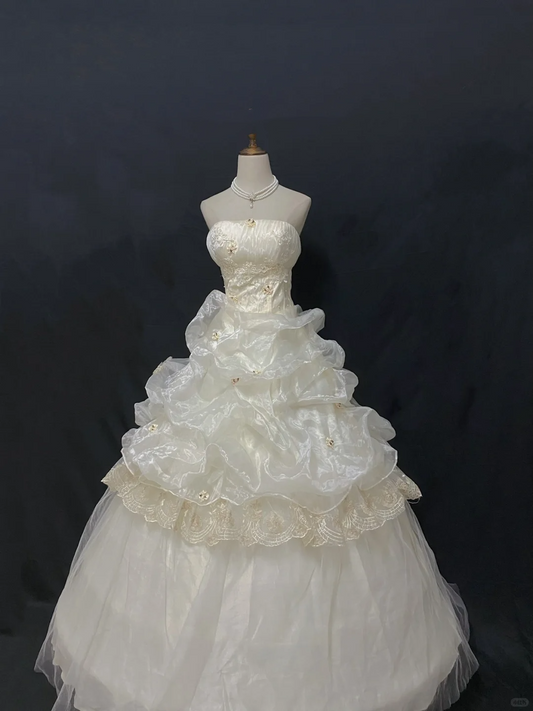 Off-white strapless court vintage long romantic dress with fitted waist and fluffy princess skirt, wedding dress & bridal gown gh8258