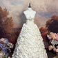 girlhomeshops – Weißes, zart perlenbesetztes langes Satin-Hochzeitskleid gh6291
