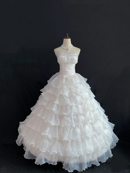 Off-white Strapless Romantic Gown, Cinched Waist, Voluminous Tiered Cake Princess Skirt, Wedding Dress & Bridal Gown gh8214